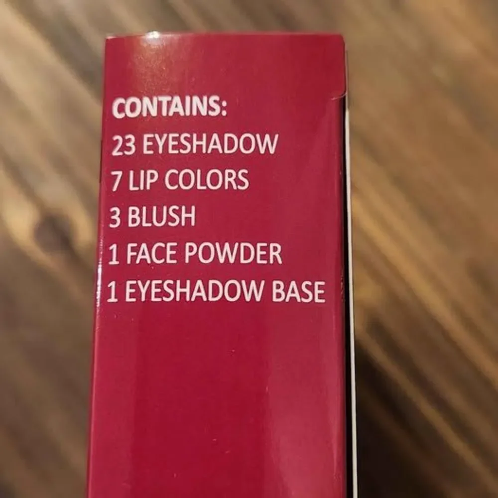 Malibu Glitz Makeup Base Max Color